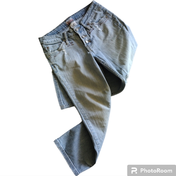 No Boundaries | Cropped Distressed Sandblast |Button Fly | Jeans Size 5 Juniors - Picture 3 of 11